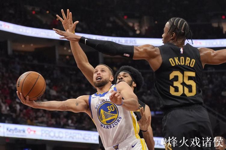 库里低迷仅12分,加兰爆发27分,骑士大胜勇士豪取10连胜 库里低迷仅12分,加兰爆发27分,骑士大胜勇士豪取10连胜